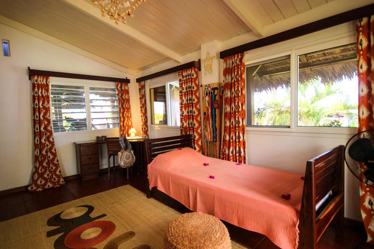 Villa Madirokely House Nosy Be à Ambatoloaka  Extérieur photo