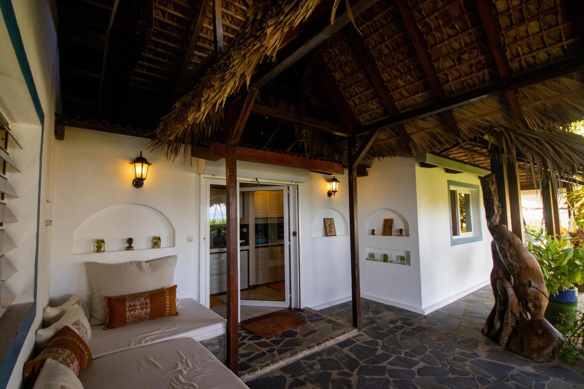Villa Madirokely House Nosy Be à Ambatoloaka  Extérieur photo