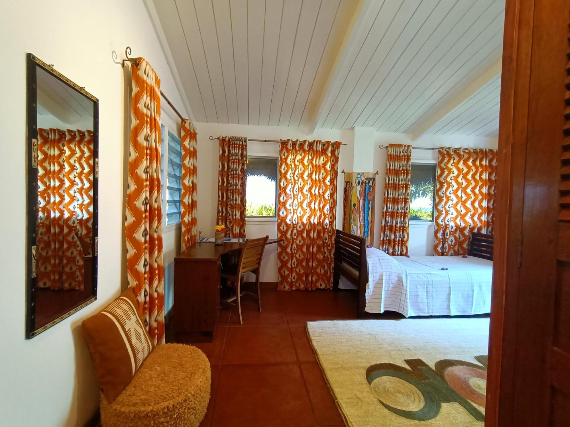 Villa Madirokely House Nosy Be à Ambatoloaka  Extérieur photo